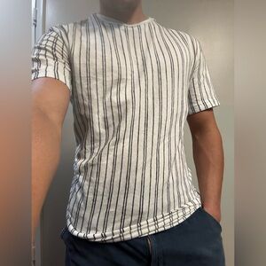 Men's XS Express Relaxed Striped White and Black Shirt